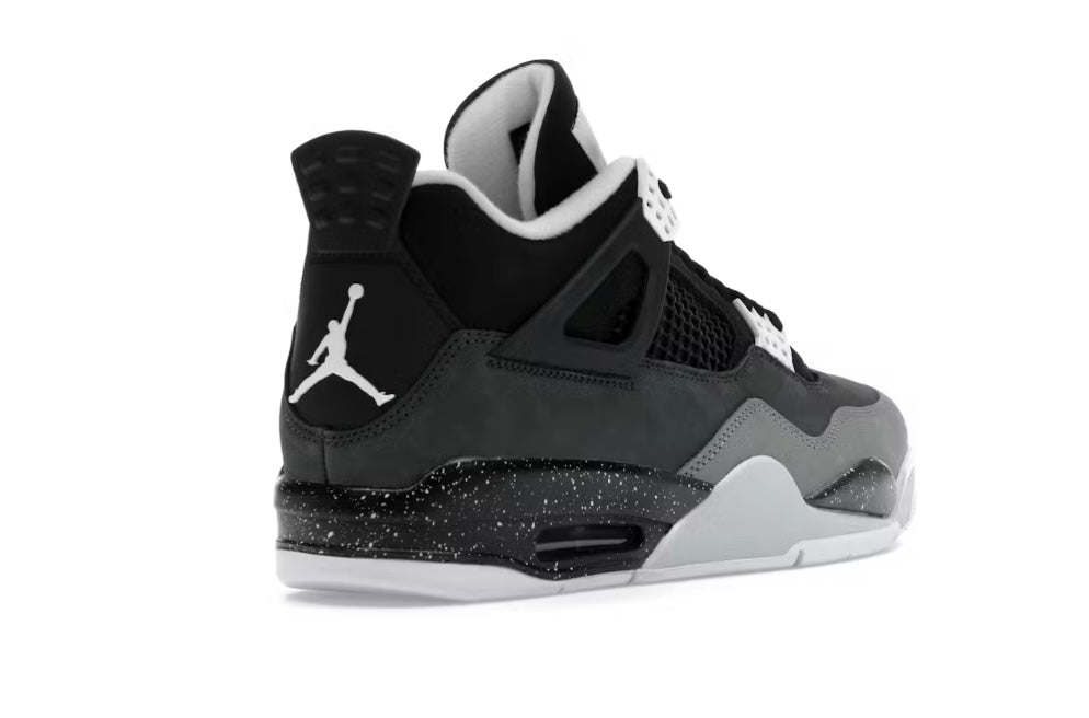 Jordan 4 Retro
Fear (2024)